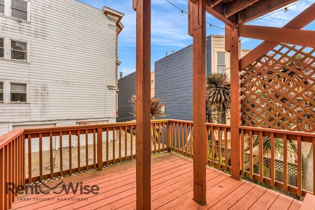 Building Photo - 1287 4th Ave