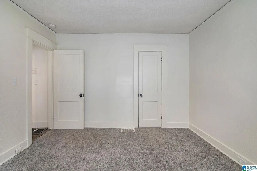 Building Photo - 7729 7th Ct S