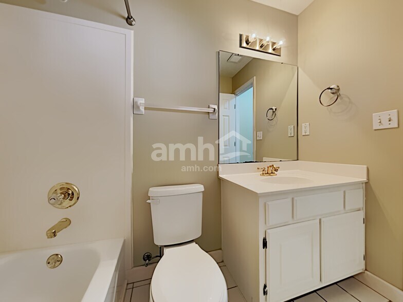 Building Photo - 6646 Raner Cv