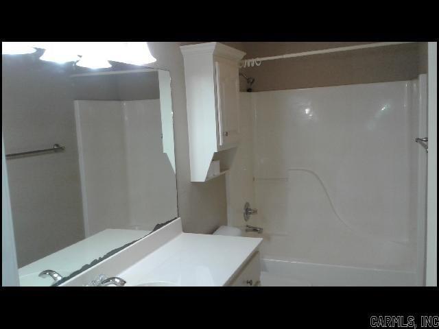 Building Photo - 31 Congressional Dr