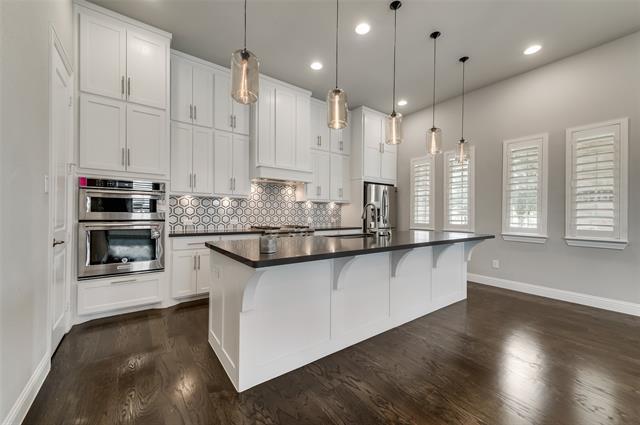 Building Photo - 7709 Avondale Dr