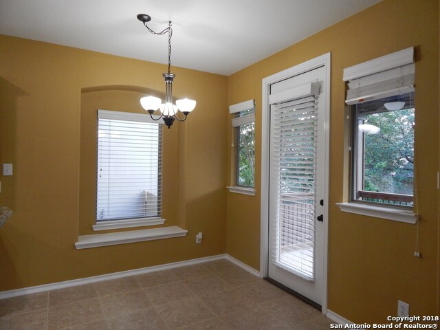 Building Photo - 1302 Nicholas Manor