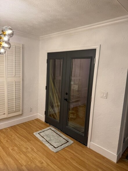 Building Photo - 996 Wuthering Way
