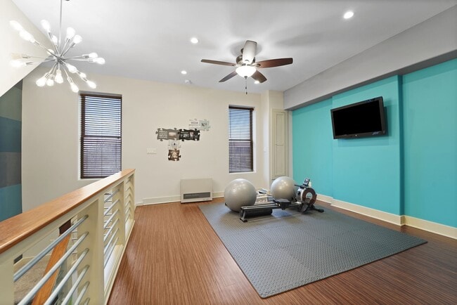 Building Photo - 334 Broad St