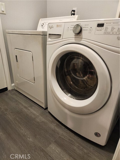 Building Photo - 710 Multnomah Ct