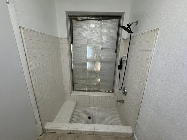 Building Photo - 5339 W Yucca St