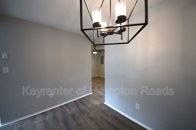 Building Photo - 416 Harbour N Dr