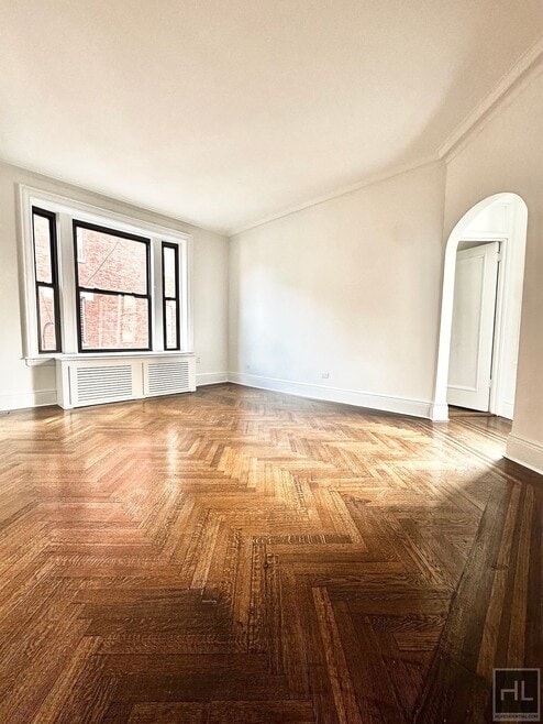 Building Photo - 166 W 72nd St