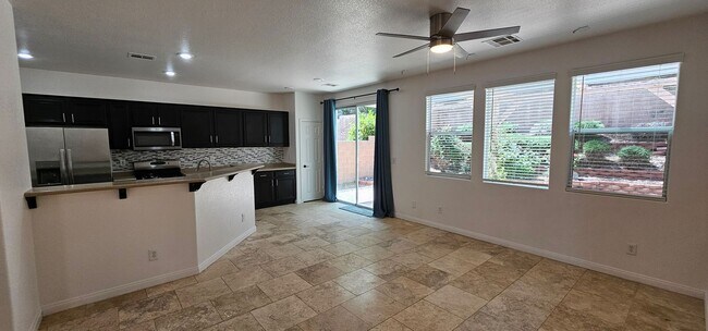 Building Photo - COMING SOON 5 Bedroom in The Vistas Summerlin!!!