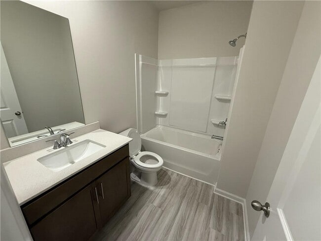 Building Photo - 2044 Avalon Rdg