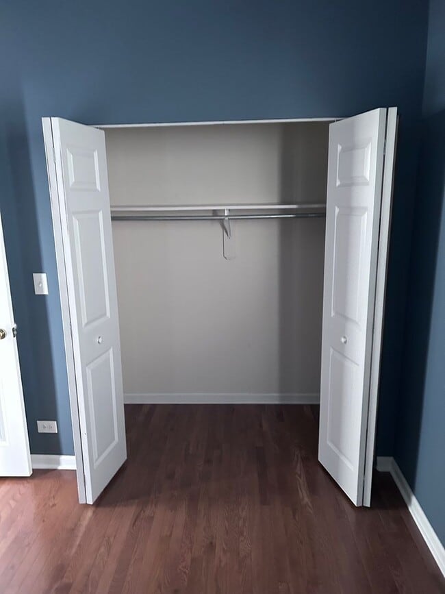 Building Photo - 1819 N Washtenaw Ave