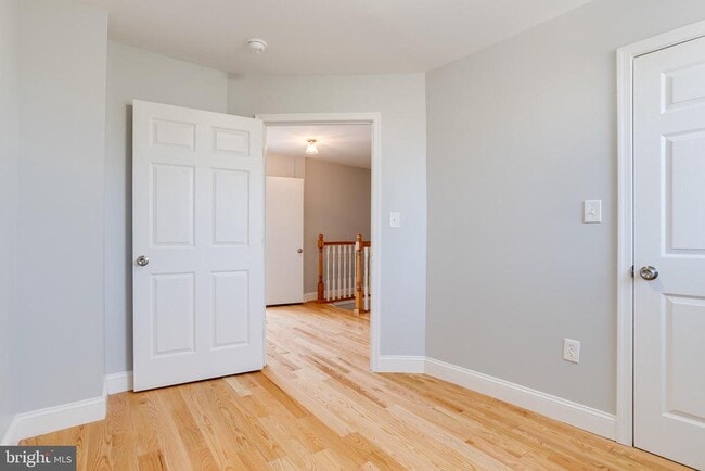 Building Photo - 2323 Whittier Ave