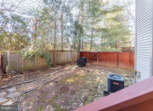 Building Photo - 6145 Stonepath Cir
