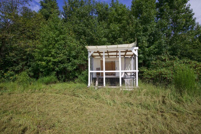 Building Photo - "Charming 3-Bedroom Home with 2 Full Bathrooms in Vass, NC - Spacious and Comfortable Country Liv...