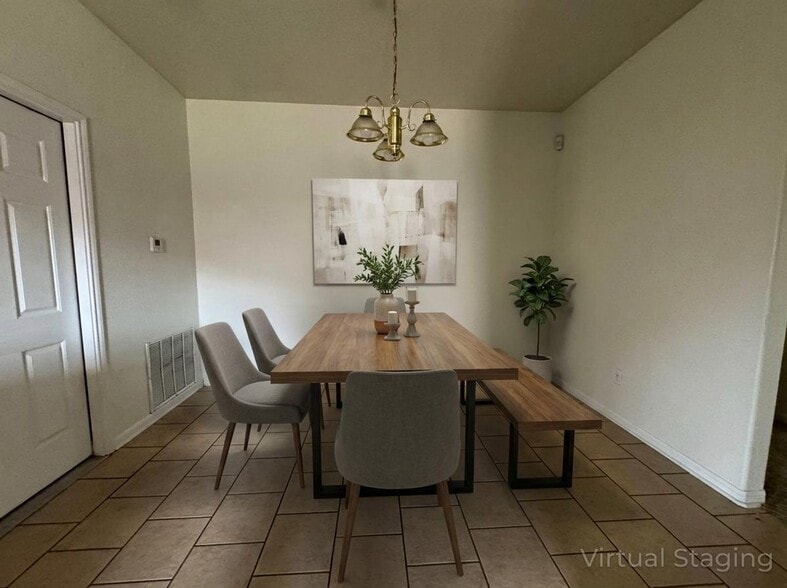 Building Photo - 1906 Charleston Ct