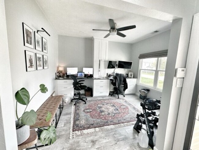 Building Photo - Fully Remodeled 4-Bedroom Home! "ASK ABOUT...