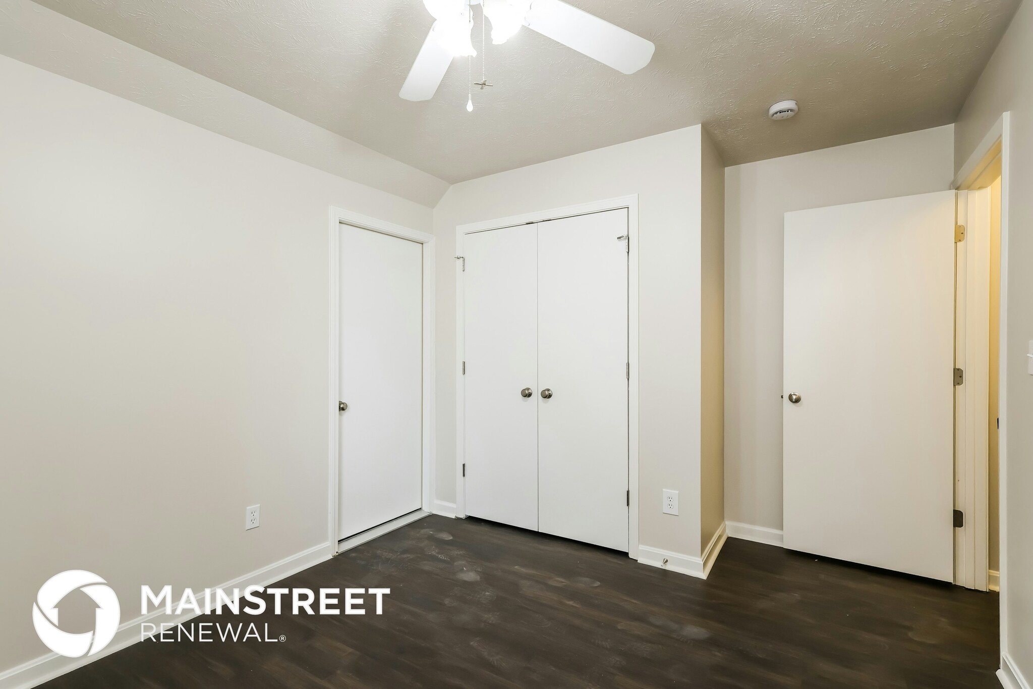 Building Photo - 3324 Rainview Cir