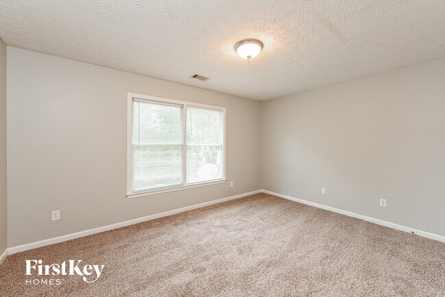 Building Photo - 1715 W Taylor Ave