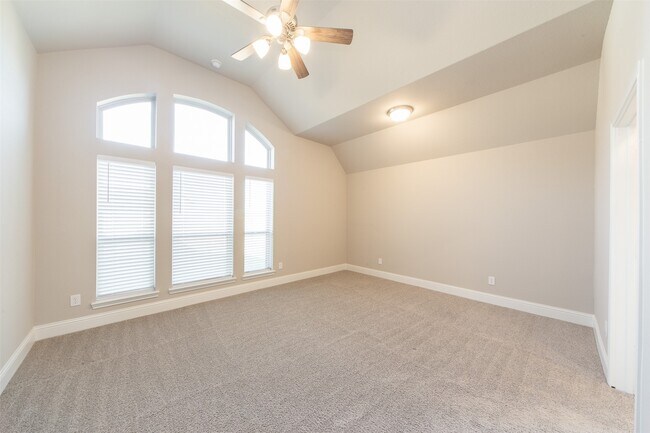 Building Photo - 4623 Primrose Valley Ln