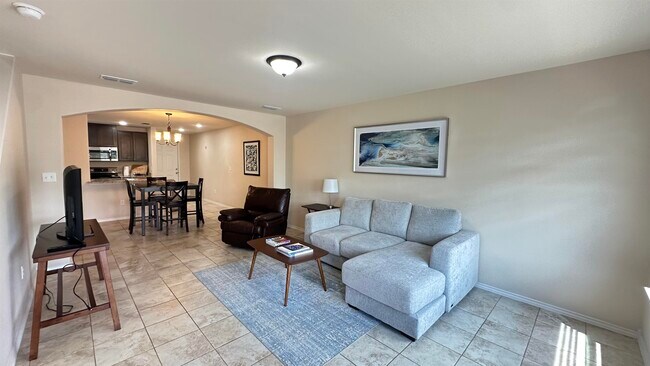 Building Photo - 5609 Montevista Dr