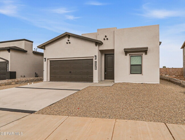 Building Photo - 15340 Resolve Dr