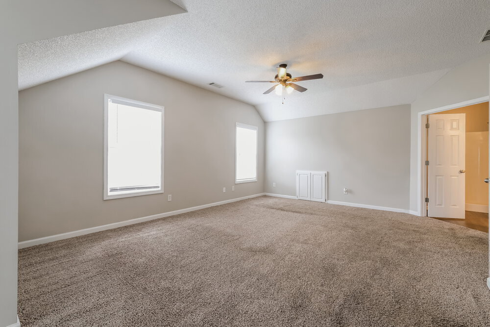 Building Photo - 717 White Dove Dr