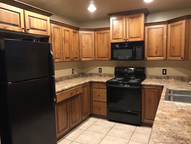 Building Photo - 333 N 4250 W