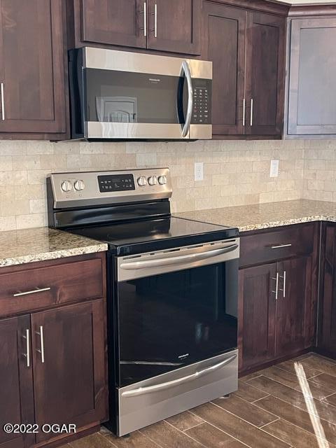 Building Photo - 2104 S Greystone Square