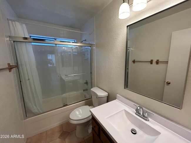 Building Photo - 8835 W Charleston Ave