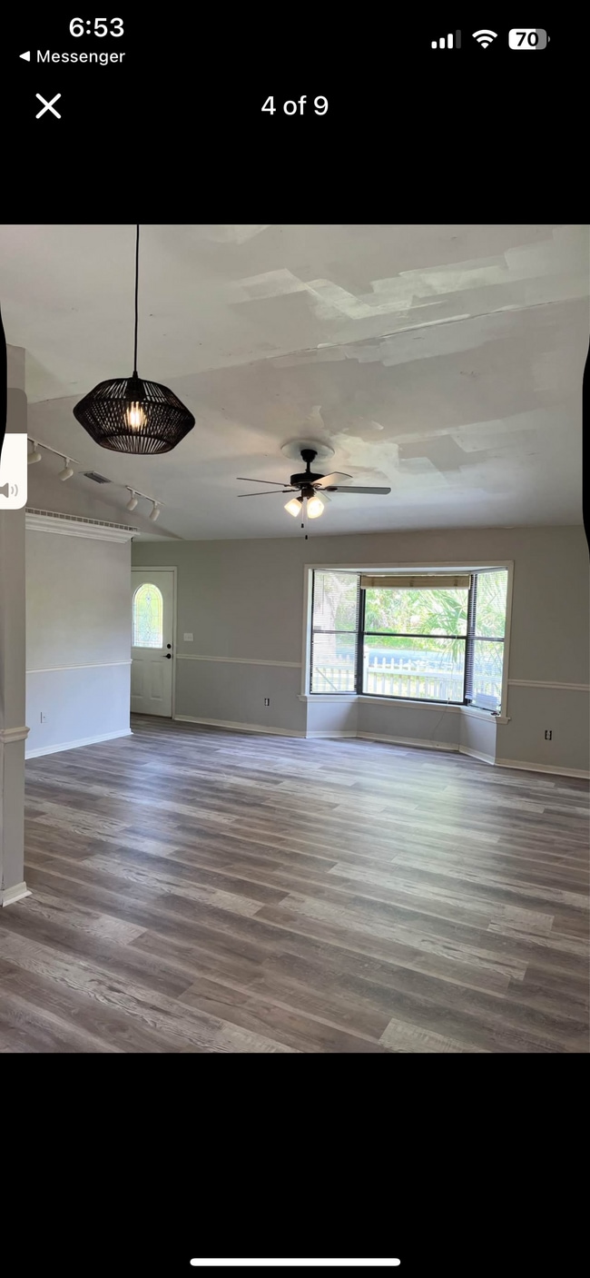 Building Photo - 7501 North Blvd