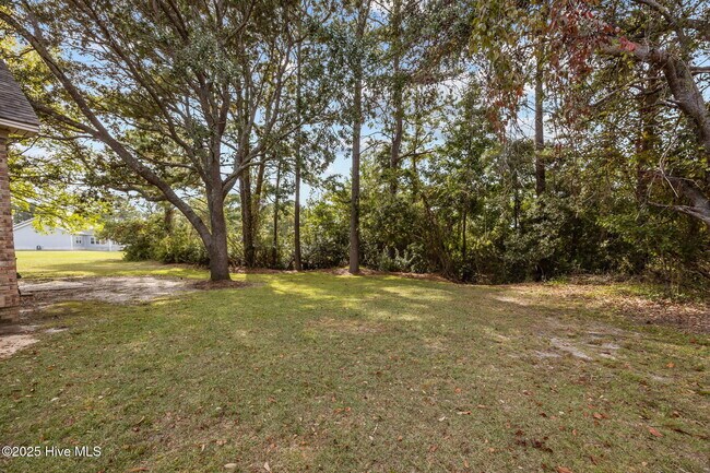 Building Photo - 1216 Barkentine Dr