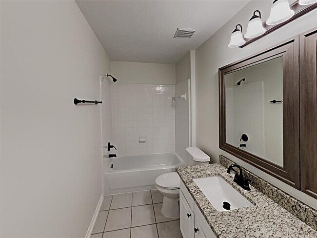 Building Photo - 15334 Sienna Oak Dr