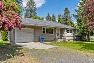 Building Photo - Single Family Home on Spokanes South Hill!!