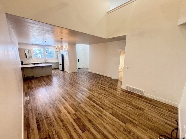 Building Photo - 3985 W 1960 N