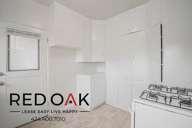 Building Photo - 601-605 Glenwood Rd