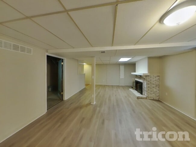 Building Photo - 2415 Sarthe Ct