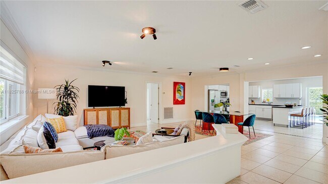 Building Photo - 9573 SW 57th St