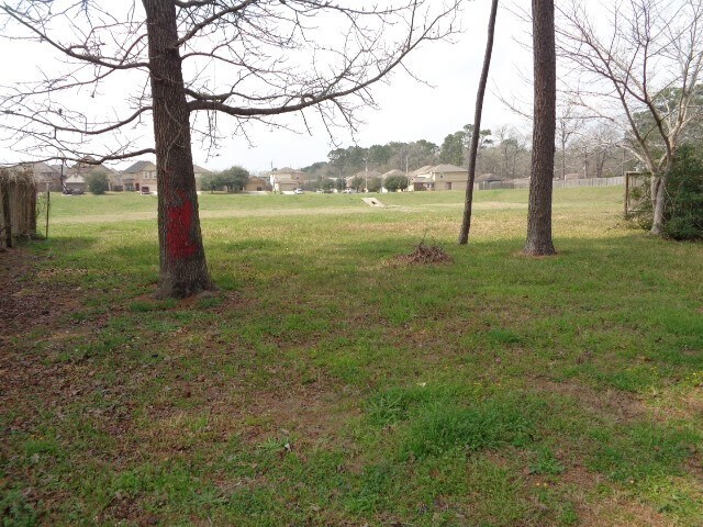 Building Photo - 16746 Fallen Timbers Dr