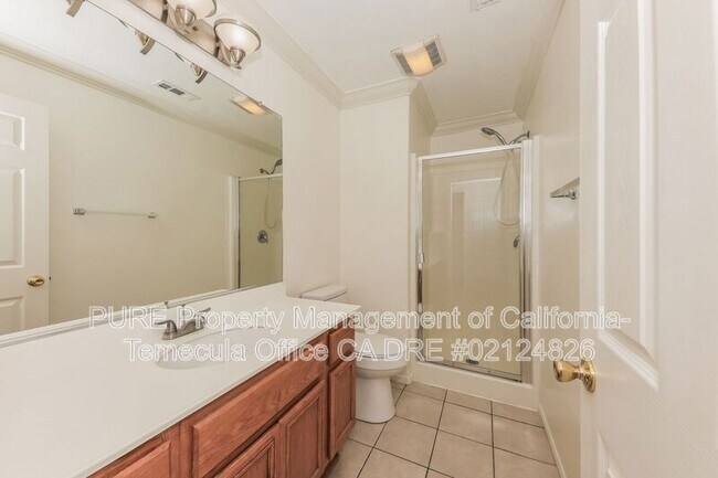 Building Photo - 23641 Groveland Pl