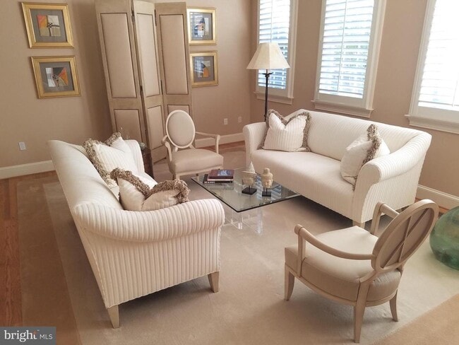 Building Photo - 2003 Mayfair McLean Ct