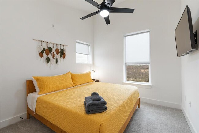 Building Photo - 1417 Kramer Ln