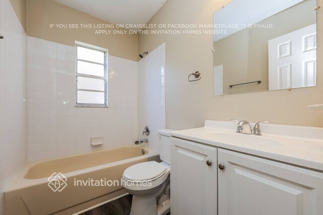 Building Photo - 9030 Dixiana Villa Cir