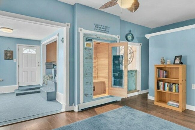 Building Photo - 4/2 on 2 acreas  Longview ISD