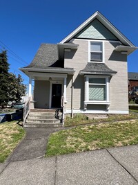 Building Photo - Pre-leasing 5Bd/2Ba