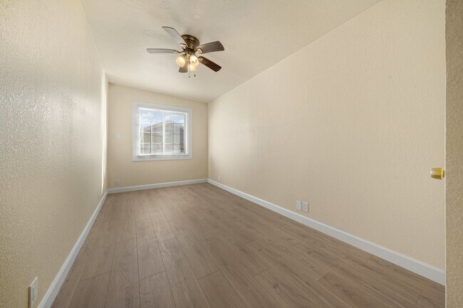 Building Photo - 2020 Auseon Ave