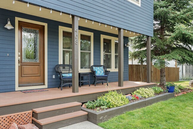 Building Photo - 408 Meadow Ct