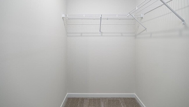 Building Photo - Modern 3-Bedroom Home in Community with Po...