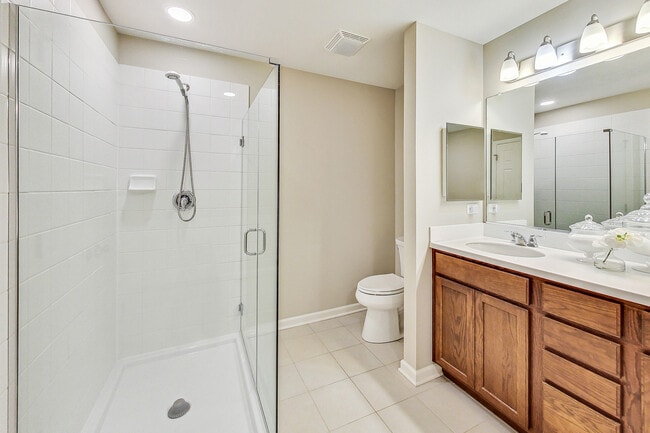 Building Photo - 598 Station Park Cir
