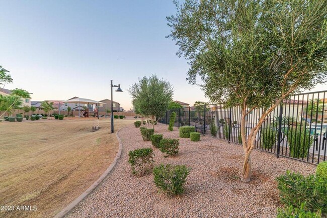 Building Photo - 3bed, 2bath Home
