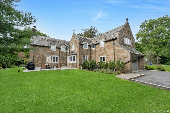 Building Photo - 59 Lockwood Rd